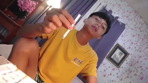 Snapshot of asiansmokeyxx chatting on 23, 1, 2025 prince online show from 23, 1, 2025