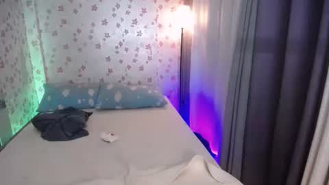 Snapshot of asiansmokeyxx chatting on 15, 10, 2025 prince online show from 15, 10, 2025