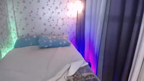 Snapshot of asiansmokeyxx chatting on 26, 11, 2025 prince online show from 26, 11, 2025