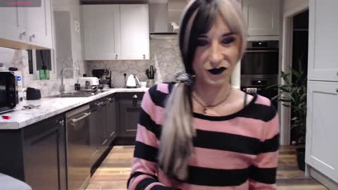 asluttyrose online show from 10, 1, 2025