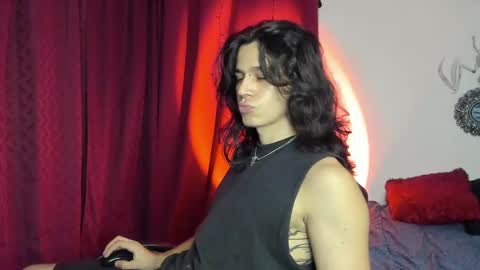 Snapshot of asmodeuszz chatting on 2, 12, 2024 asmodeuszz online show from 2, 12, 2024