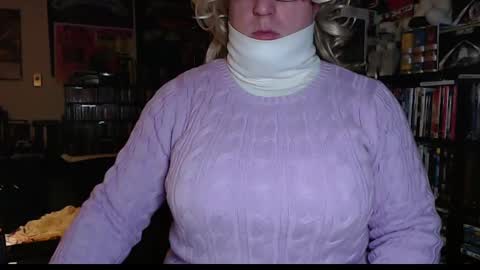 Snapshot of aspen_vale chatting on 2, 12, 2024 Aspen Vale online show from 2, 12, 2024