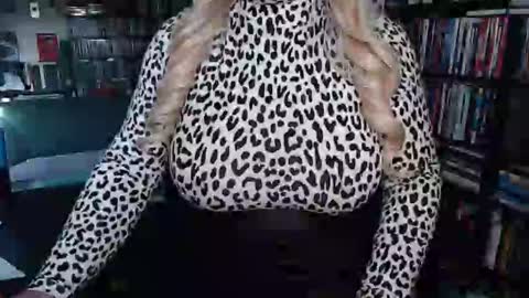 Snapshot of aspen_vale chatting on 29, 9, 2025 Aspen Vale online show from 29, 9, 2025