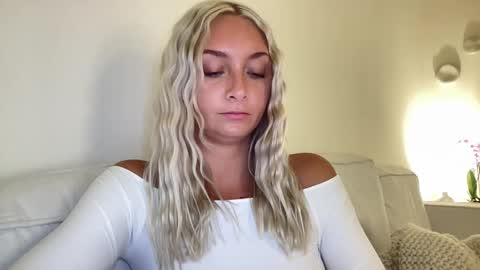 Aspen Aries online show from 4, 3, 2025