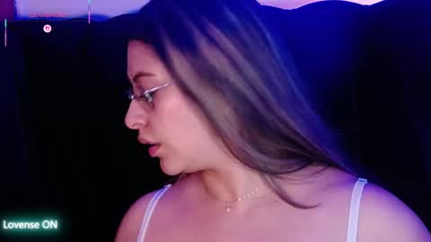   online show from 13, 10, 2025