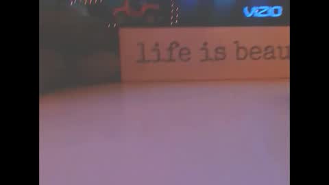 SIR WILLIAM online show from 4, 12, 2024