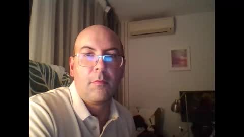 Snapshot of assbitch189 chatting on 26, 9, 2025 assbitch189 online show from 26, 9, 2025