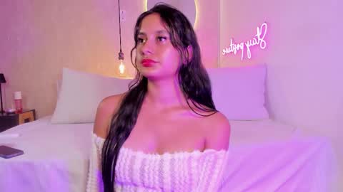 ashley  online show from 14, 10, 2025