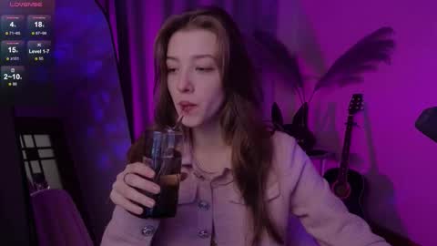 Snapshot of astramist chatting on 8, 10, 2025 astramist online show from 8, 10, 2025