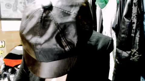 astrid_hauser66 online show from 25, 10, 2025