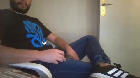 Snapshot of astro_boy_01 chatting on 24, 12, 2024 astro_boy_01 online show from 24, 12, 2024