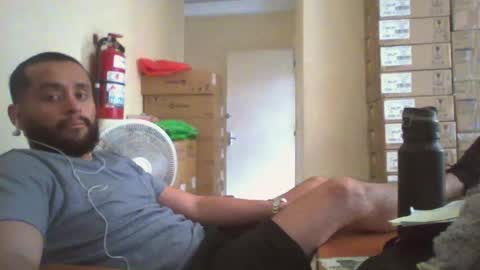 Snapshot of astro_boy_01 chatting on 9, 9, 2025 astro_boy_01 online show from 9, 9, 2025