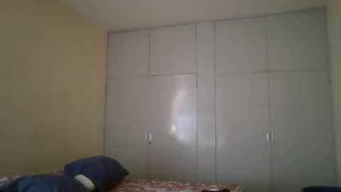 Snapshot of astro_boy_01 chatting on 14, 12, 2025 astro_boy_01 online show from 14, 12, 2025