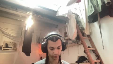 Astro Doll online show from 25, 3, 2026