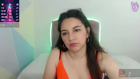 Snapshot of astrolover_ chatting on 18, 12, 2025 camila online show from 18, 12, 2025