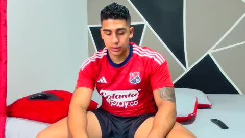 Astrom model independent online show from 13, 2, 2025