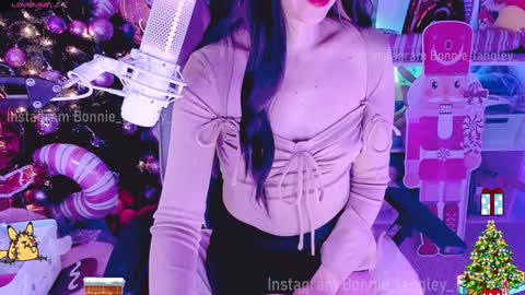 Bonnie online show from 1, 1, 2025