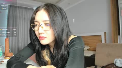 asuna_kirigaya online show from 5, 1, 2025