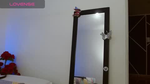mariia  online show from 15, 9, 2025