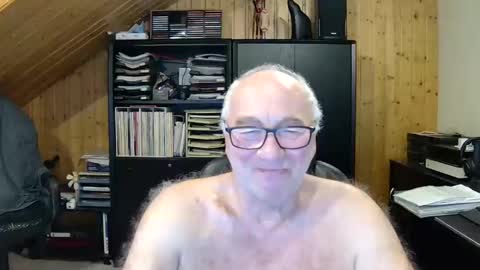 asusandy online show from 3, 1, 2025