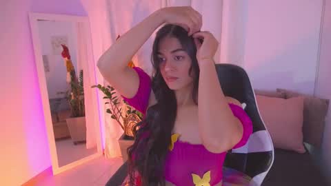 atena676 online show from 1, 11, 2025