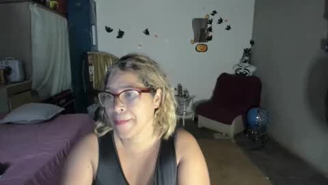 atenea412929 online show from 7, 11, 2025