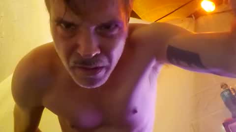 Snapshot of athandrew chatting on 11, 11, 2025 jonnyandrew online show from 11, 11, 2025