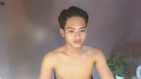 Snapshot of athisamoore chatting on 9, 9, 2025 athisamoore online show from 9, 9, 2025