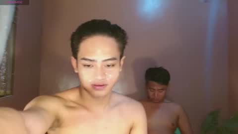 Snapshot of athisamoore chatting on 17, 9, 2025 athisamoore online show from 17, 9, 2025