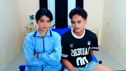 Snapshot of athisamoore chatting on 3, 10, 2025 athisamoore online show from 3, 10, 2025