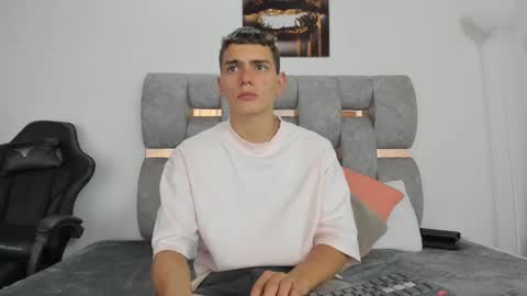 Snapshot of athlass_ chatting on 20, 1, 2025 athlass_ online show from 20, 1, 2025