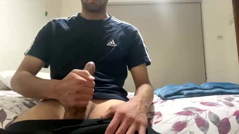 Snapshot of athleticallyhung chatting on 13, 10, 2025 athleticallyhung online show from 13, 10, 2025