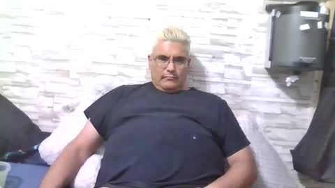 A online show from 19, 1, 2026