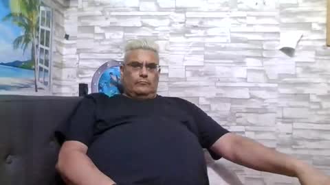 A online show from 29, 11, 2025