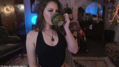 Snapshot of audrey_ chatting on 8, 3, 2025 Audrey online show from 8, 3, 2025