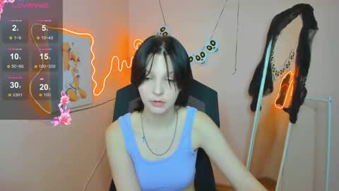 Snapshot of audreyykim chatting on 4, 11, 2025 Audrey online show from 4, 11, 2025