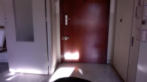 Snapshot of auguste061400 chatting on 17, 12, 2024 auguste061400 online show from 17, 12, 2024