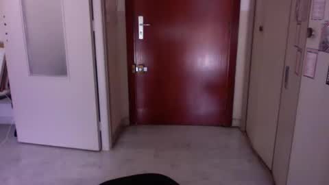 Snapshot of auguste061400 chatting on 2, 3, 2025 auguste061400 online show from 2, 3, 2025