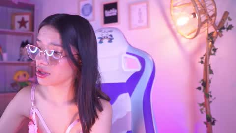 aura_rouss online show from 17, 1, 2026