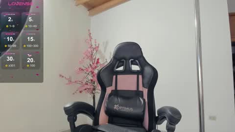 aura online show from 9, 1, 2025