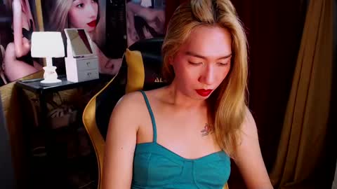 Miss awra online show from 2, 12, 2024