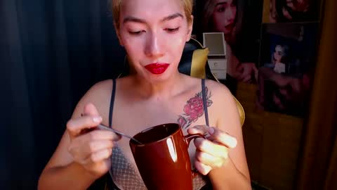 Miss awra online show from 21, 1, 2025