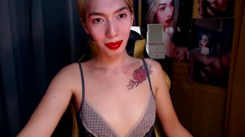 Miss awra online show from 8, 2, 2025
