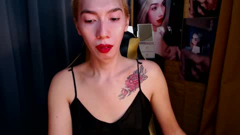 Miss awra online show from 18, 2, 2025
