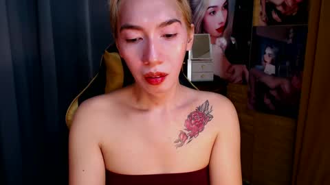 Miss awra online show from 19, 2, 2025