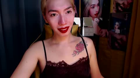Miss awra online show from 7, 3, 2025