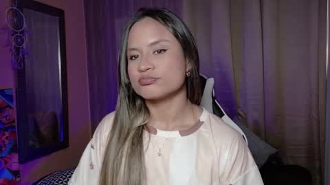 aurora_collins08 online show from 25, 11, 2025