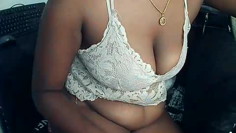 Snapshot of aurora_lightz_1 chatting on 20, 2, 2026 IVY online show from 20, 2, 2026