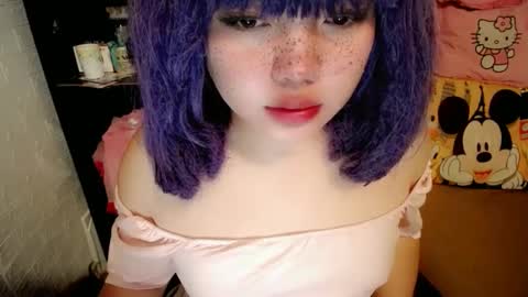 cute online show from 17, 2, 2025