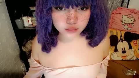 cute online show from 24, 2, 2025